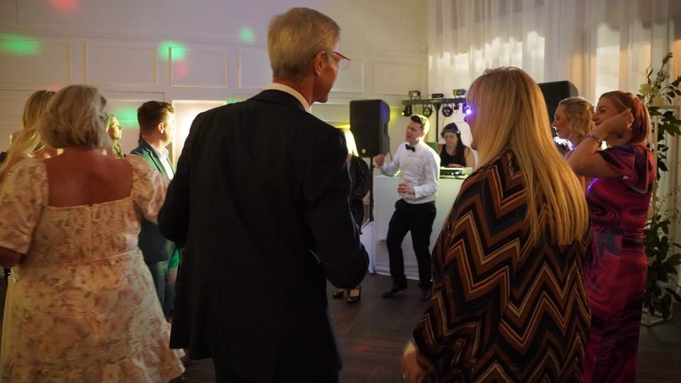 Wedding DJ reception and dancefloor at a Gold Coast event